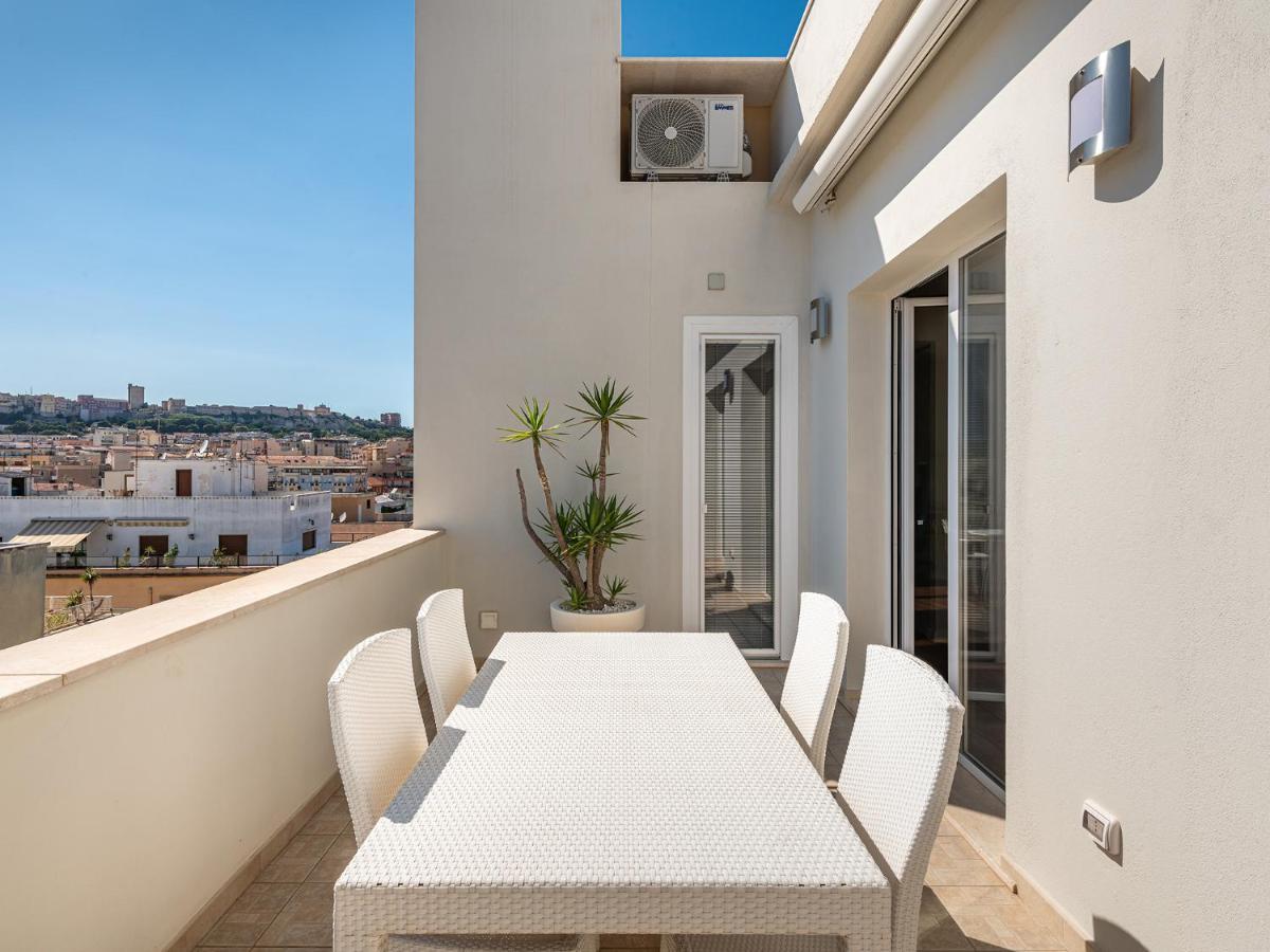 Penthouse Center Διαμέρισμα Κάλιαρι Εξωτερικό φωτογραφία